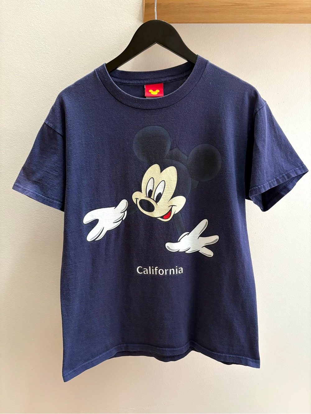 Disney Land California VTG 90s Mickey Mouse butt T-shirt L Made in USA
